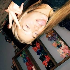 Meet your Posher, Britnay